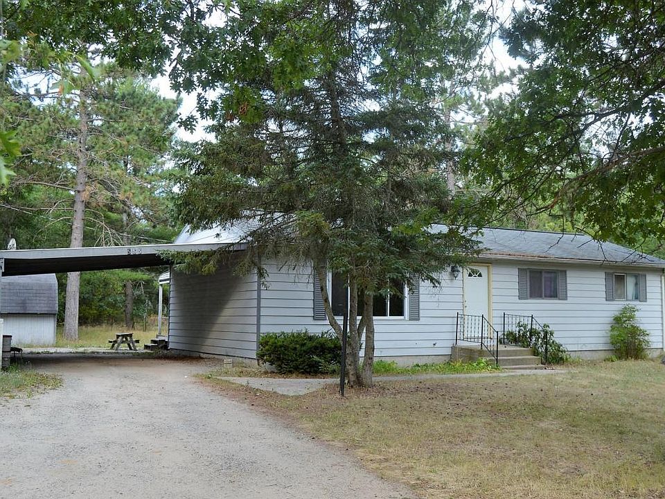 1st image of 555 Huron Dr