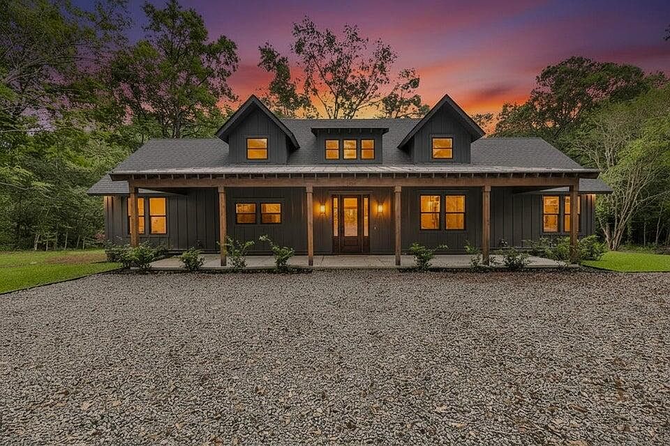 1st image of 1195 Michelle Ln