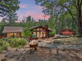 2861 Holloway Dr, Georgetown, CA 95634