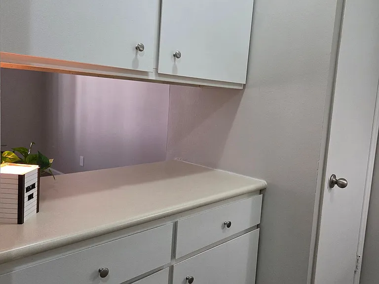 Fountain Lake Apartment Homes — Photo 19
