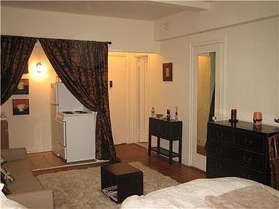 3rd image of 24 5th Ave APT 821