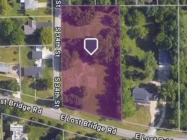 3360 E Lost Bridge Rd, Decatur, IL 62521