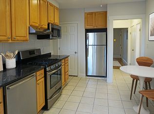 27 Lambert St APT 3R, Cambridge, MA 02141