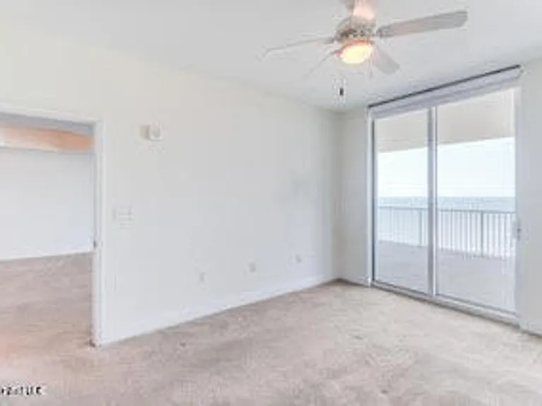 2668 Beach Blvd #1403 — Photo 14