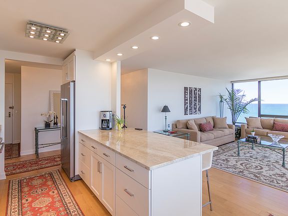 3rd image of 2800 N Lake Shore Dr APT 3002