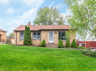 3460 Hilltop Dr, Parma, OH