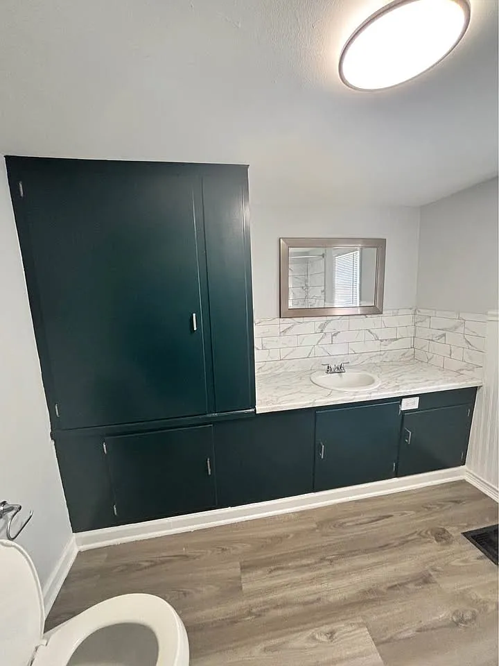 1214 W Waldo Ave — Photo 4