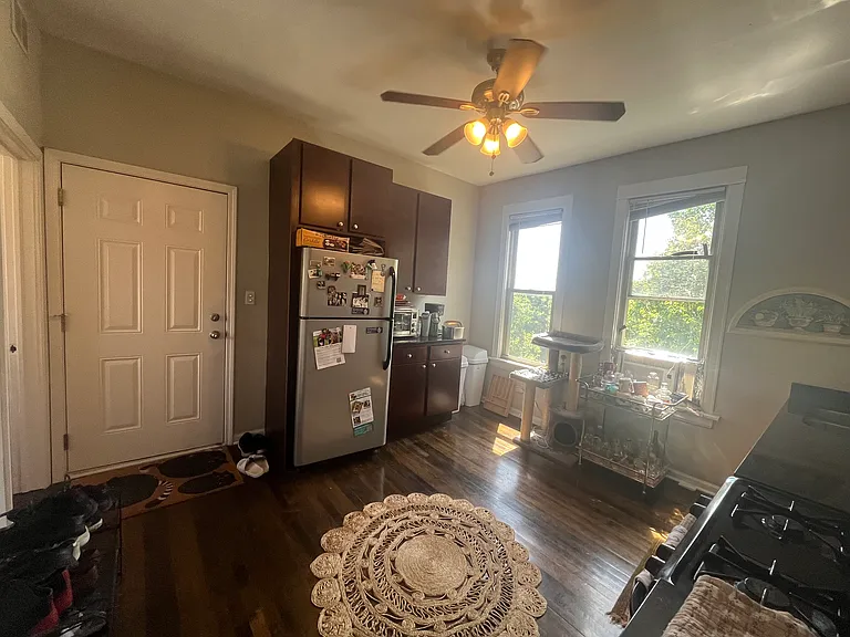 3435 W McLean Ave #3F — Photo 8