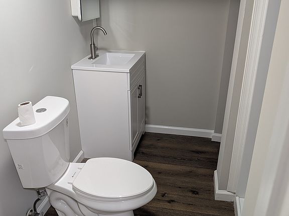 5th image of 3999 Eierman Ave