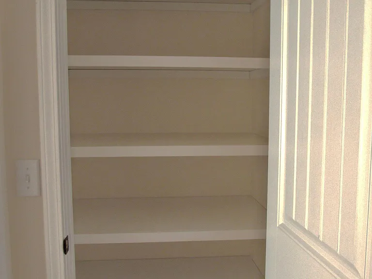1828 Lower Ridgewood Blvd — Photo 13