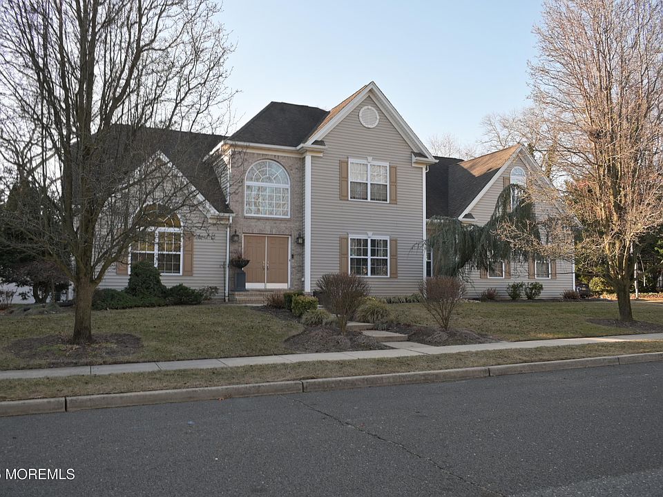 1st image of 1439 Oakwood Hollow Lane
