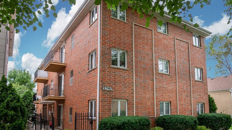 1st image of 2740 N 74th Ct APT 3E