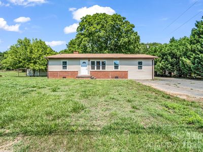 1758 Chase High Rd, Forest City, NC, 28043