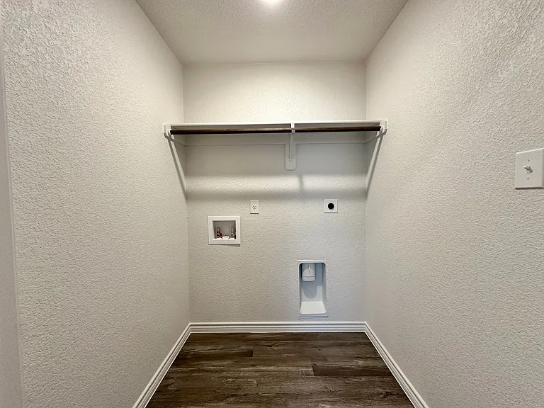 117A Dolphin Dr — Photo 28