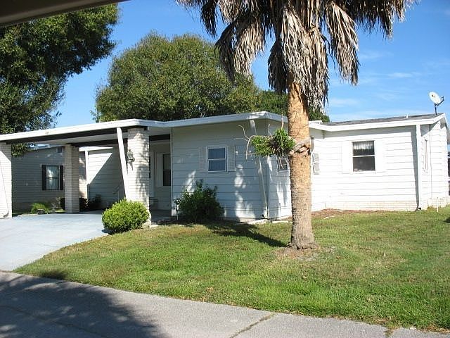 1st image of 655 N Edgewater Dr