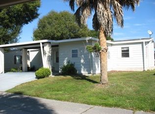 655 N Edgewater Dr, Plant City, FL 33565