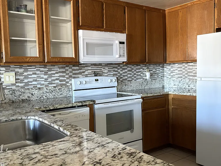 8724 Crossway Ct #38B — Photo 2