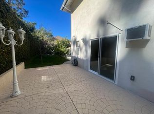 4800 Reforma Rd, Woodland Hills, CA 91364