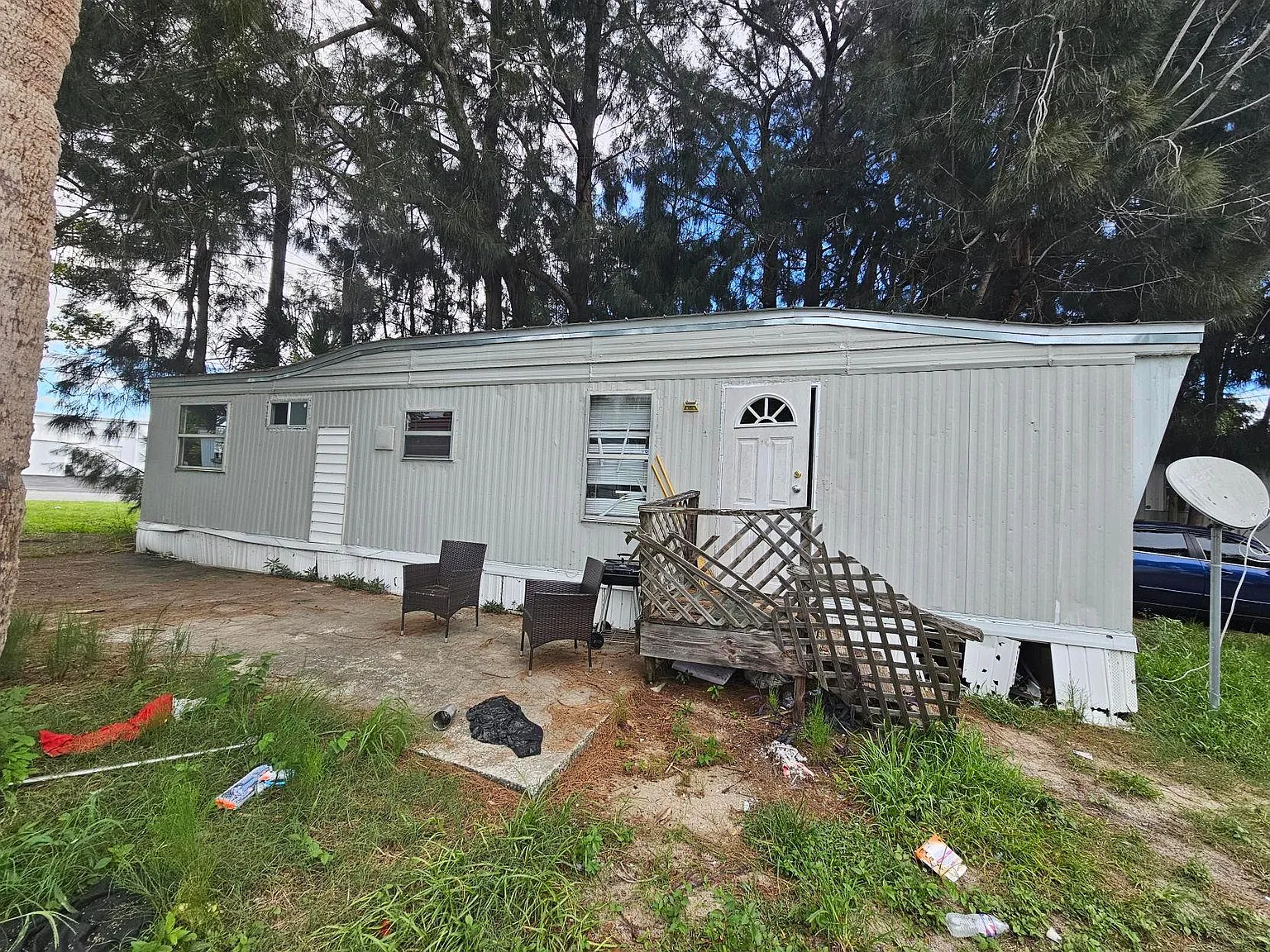 2 Bed 1 Bath Mobile Home For Sale - Cocoa, Florida — Photo 2