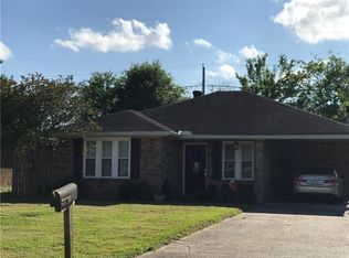 119 Dianne Dr, Saint Rose, LA 70087