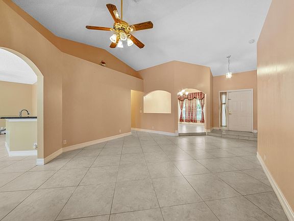 2nd image of 6400 NW 44th Avenue