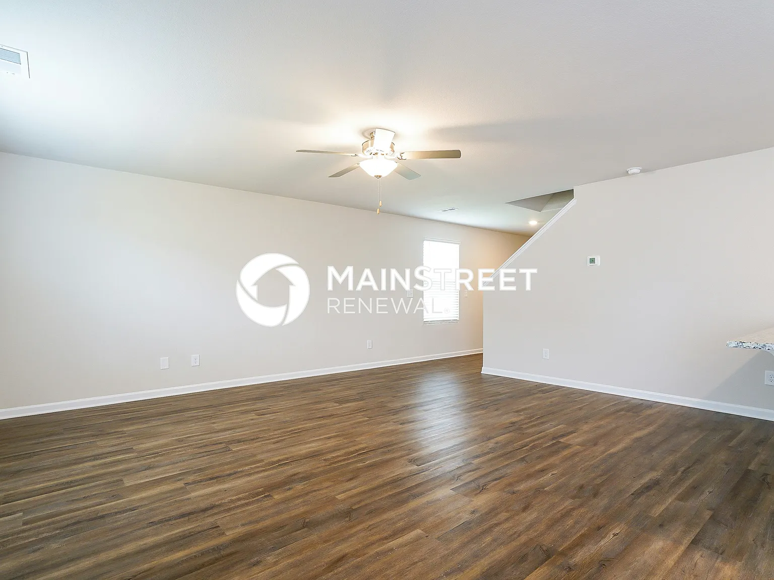 321 Brisk Dr — Photo 4