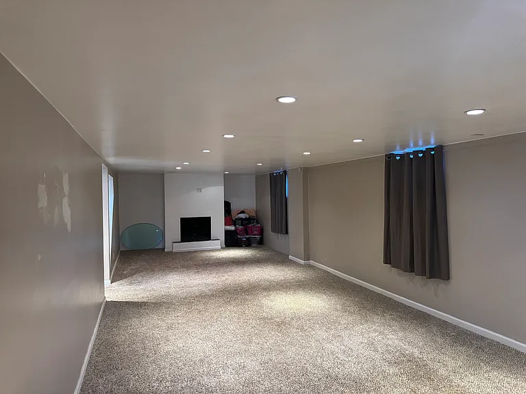2891 S Utica St — Photo 11