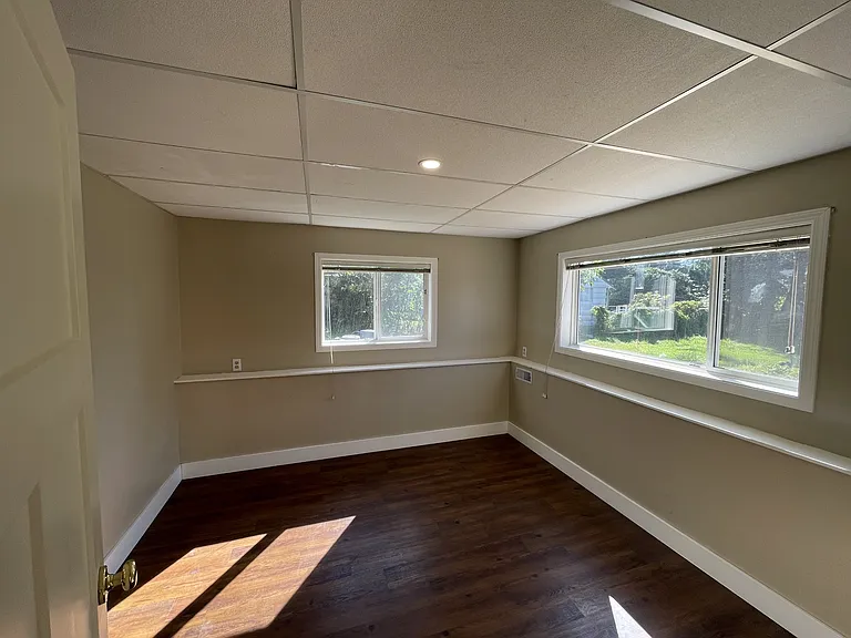 35090 Ewert Ave — Photo 4