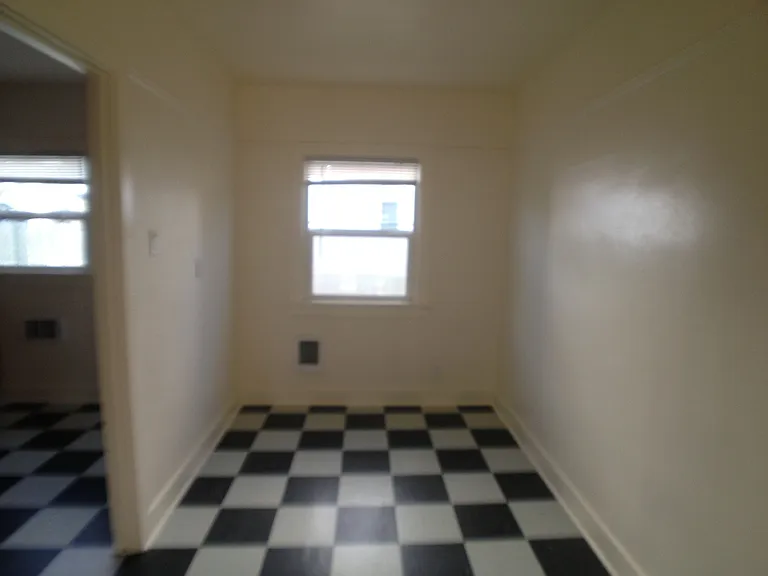2031 N Watts St #3 — Photo 16