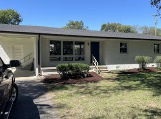 200 Walton Ferry Rd, Hendersonville, TN 37075