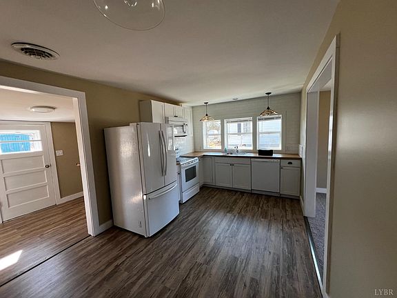 3rd image of 1311 4th St