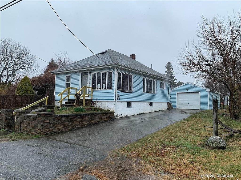 64 Randolph Ave, Tiverton, RI 02878 Zillow