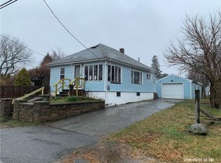 64 Randolph Ave, Tiverton, RI 02878