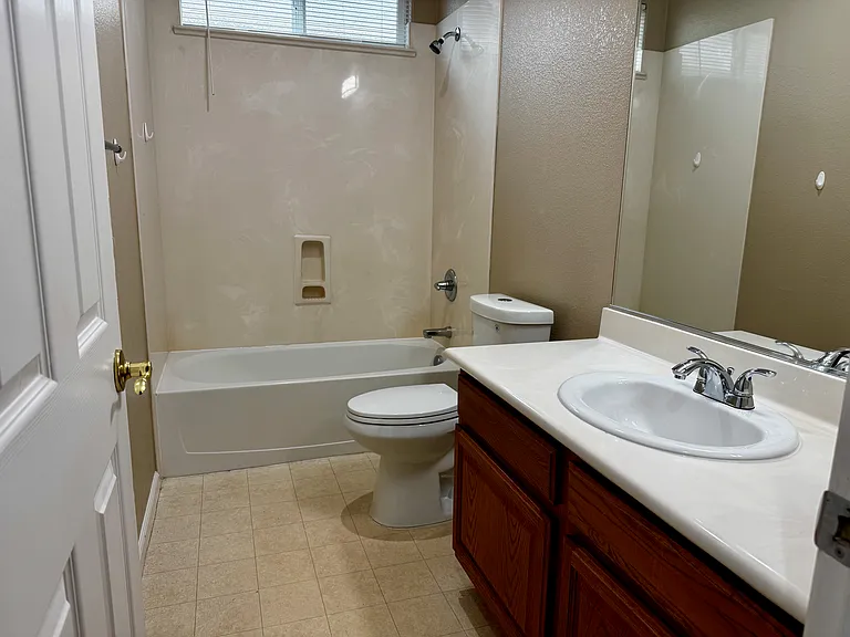 2706 Serene Ct — Photo 13