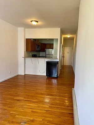 Rented by LDMI Realty Group LLC | media 36