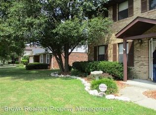 132 Stablestone Dr, Belleville, IL 62221