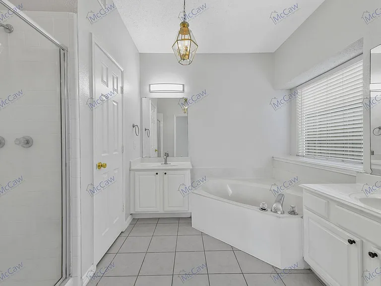 1403 Marblecrest Dr — Photo 26