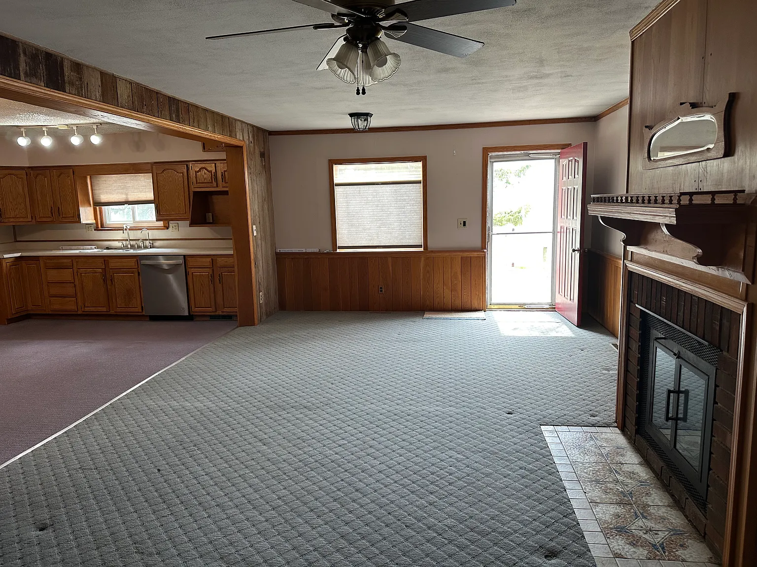 4403 Emerson Rd — Photo 4