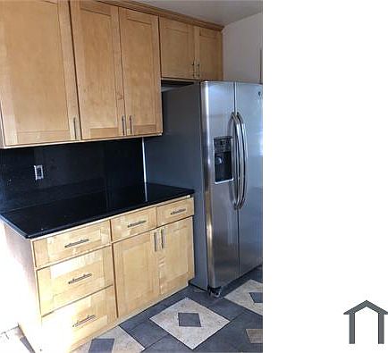 1st image of 150 Hillcrest Ave