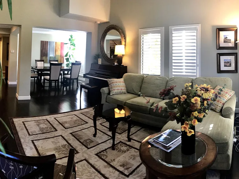 16 Violet Ln — Photo 8
