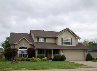 6127 E Meadow Ridge Rd, Columbus, IN 47203