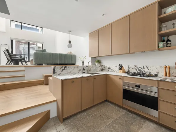 37 Bridge Street image 5 of 14