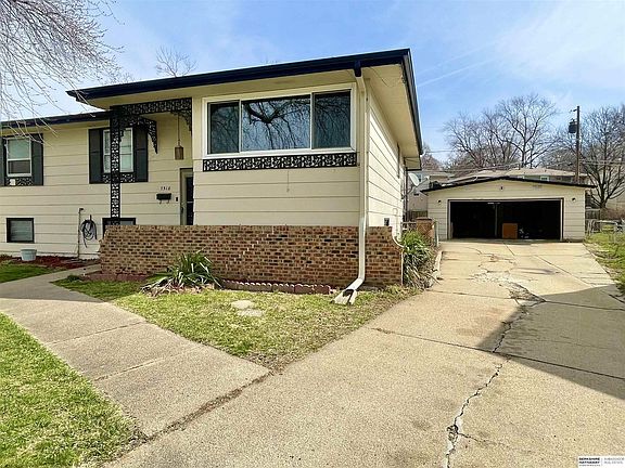 2nd image of 7518 Smokey Cir