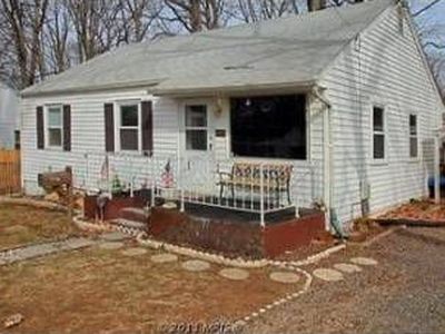 2017 Edgar Ct, Falls Church, VA, 22043