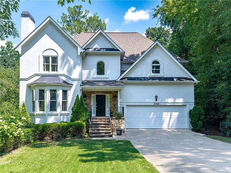 4260 Beverly Ln NE — Photo 29