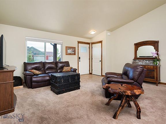 5th image of 1704 Powers Blvd