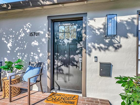4th image of 15701 Loma Vista Ave