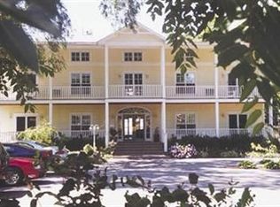 16136 Lakeview Ave, Union Pier, MI 49129