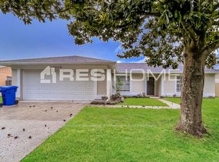 17609 Shadyside Cir, Lutz, FL 33549