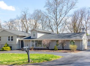 1 Lisa Dr, Saint Louis, MO